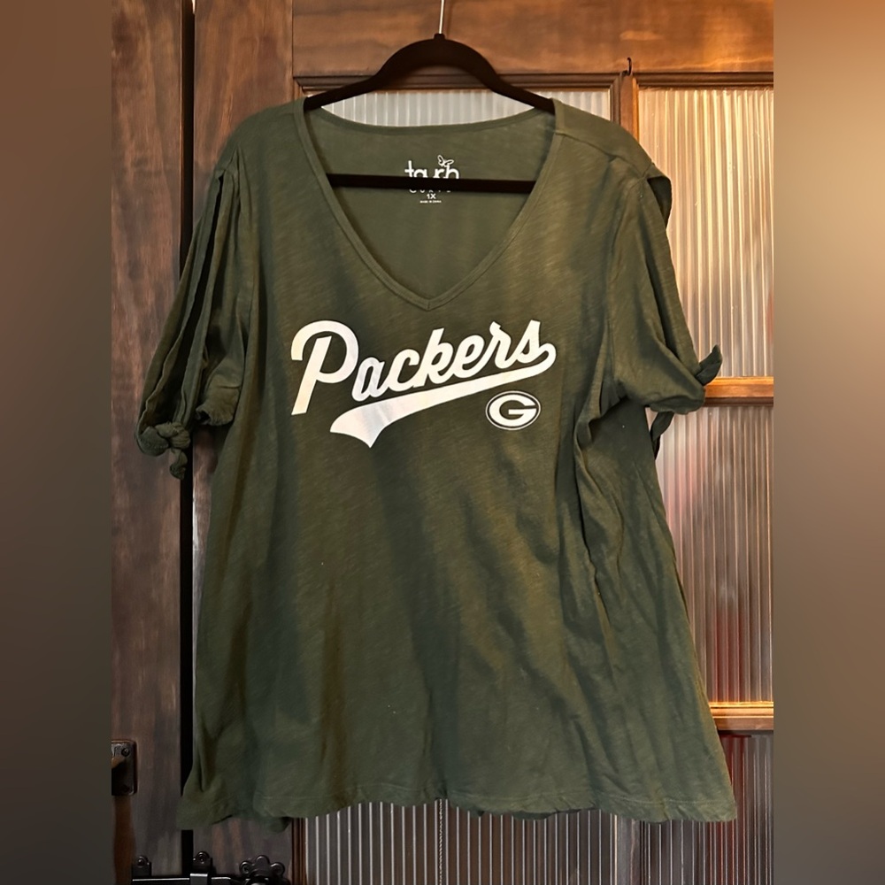 Green Bay Packers Touch by Alyssa Milano Green V-Neck Top